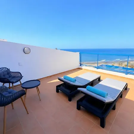 Penthouse Vista Mar, Gran Tarajal, Bis 6 Pers, Strandnah, Pool, Fitness